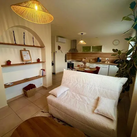 Le Carre Douillet, Lumineux Apartment Cholet