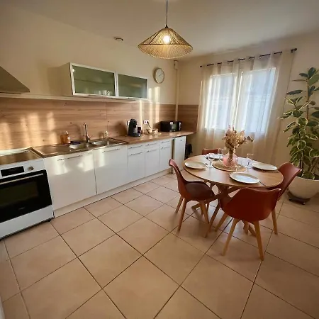Apartment Le Carre Douillet, Lumineux *